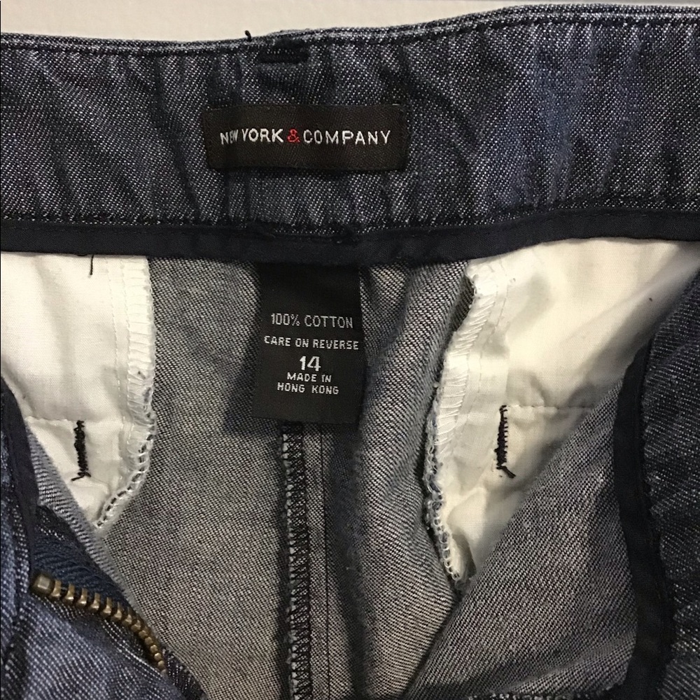 ☀️ New York & Co Bermuda Chambray Shorts Sz 14 ☀️ - Picture 4 of 6